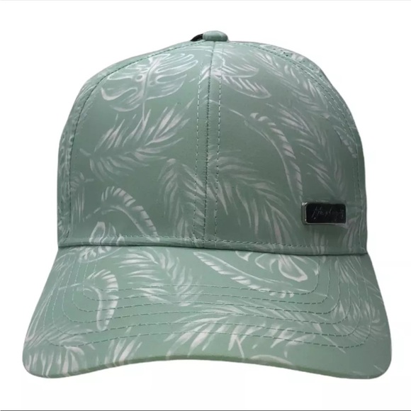 Hurley Accessories - 🎁 3 for $15. NWT Hurley Bayshore Low Tide Adjustable Hat OS
